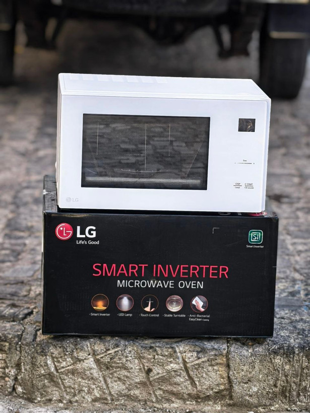 مایکروویو ال جی مدل MH8295 ظرفیت ۴۲ لیتر