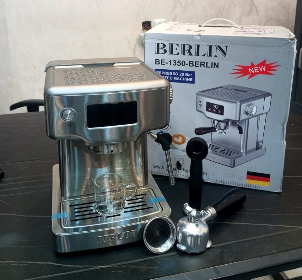 اسپرسو ساز برلین|Berlinمدل BE1350 ظرفیت ۱.۸ لیتر با فیلتر استیل ضد زنگ|تاج شاپینگ